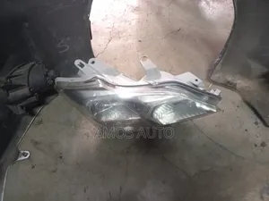 Premio 260 Headlight Non Xenon