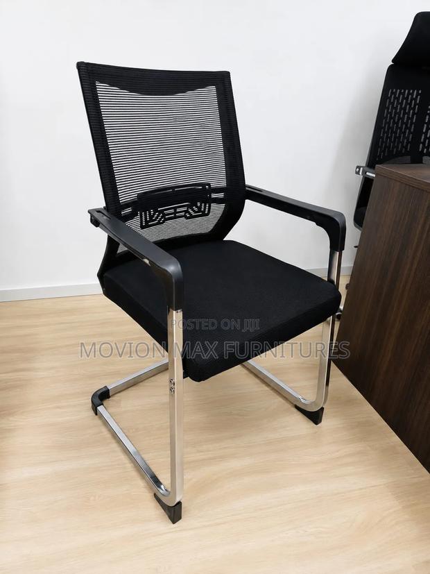 Comfy Comfort Breathable Waiting Chairs - main view