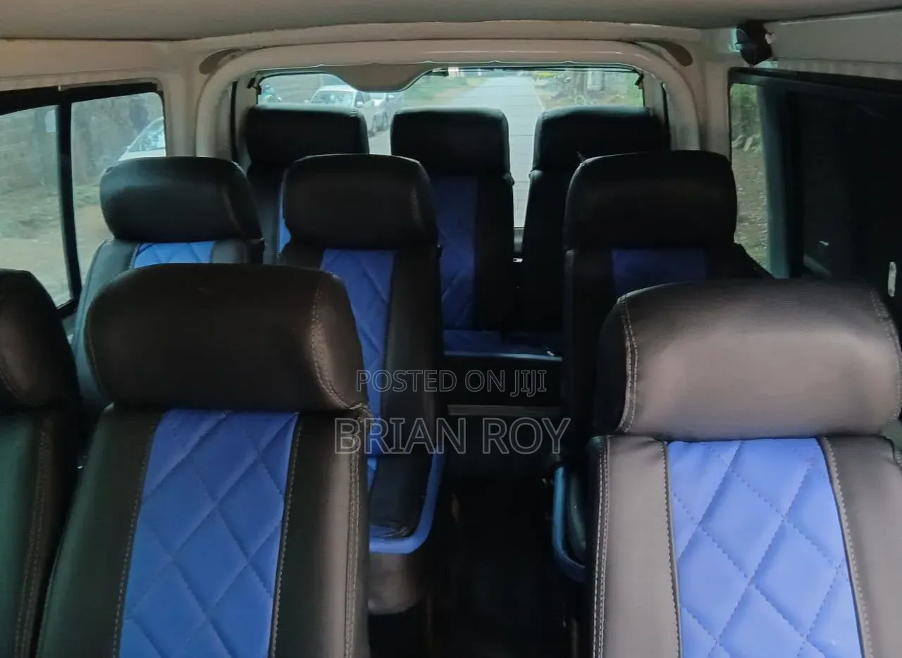 Toyota HiAce 2016 White