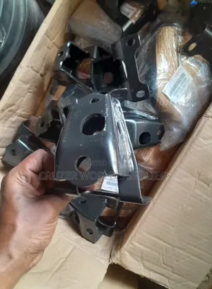 Landcruser 79 Front Stabiliser Blacket