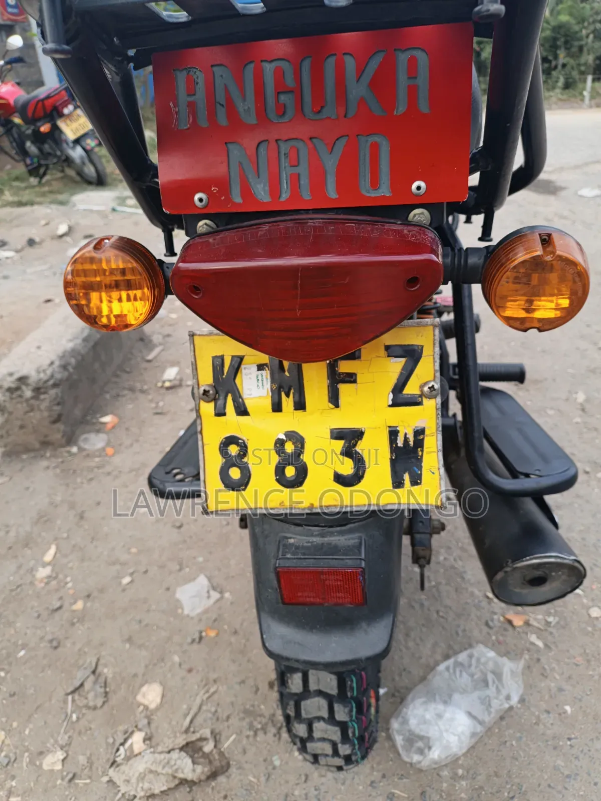 Bajaj Boxer 150 UG 2024 Red