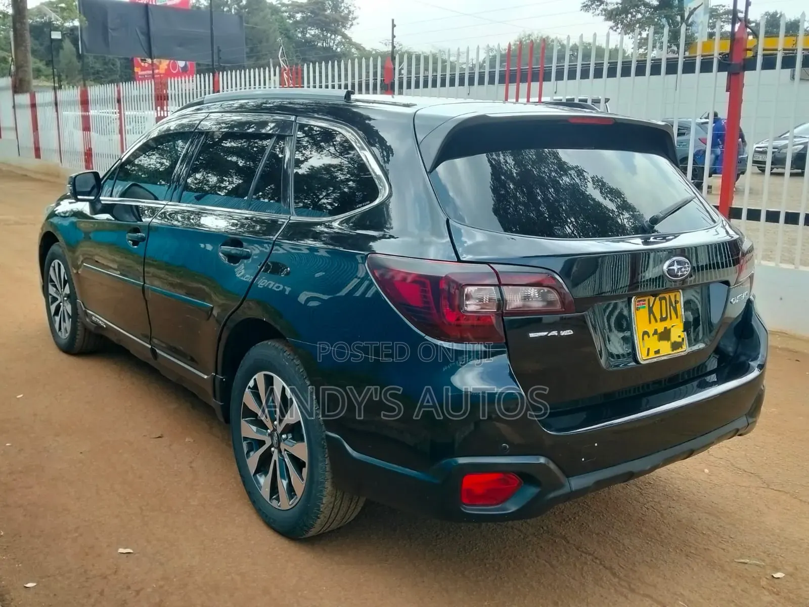 Subaru Outback 2016 Black