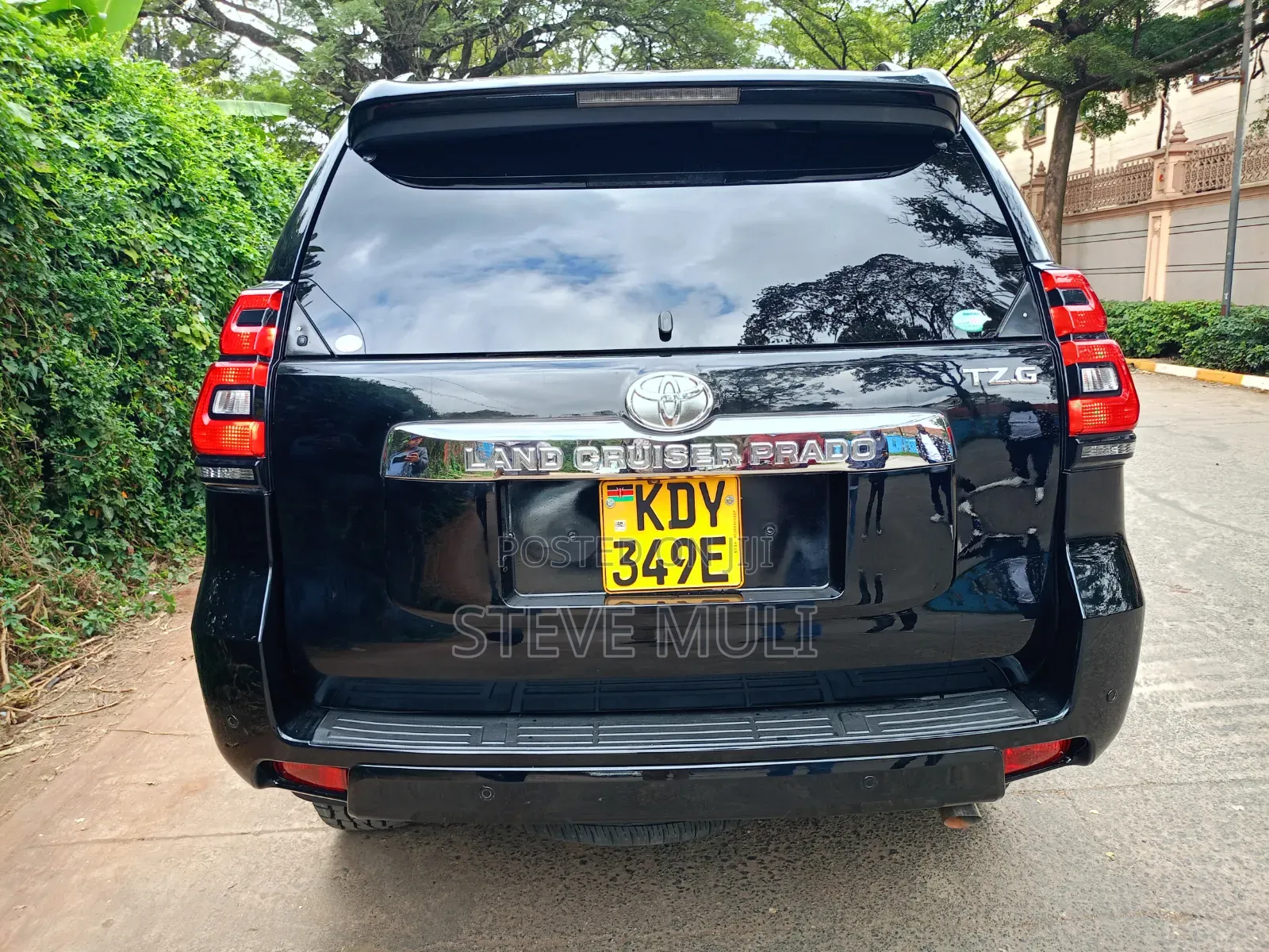 Toyota Land Cruiser 2016 Black