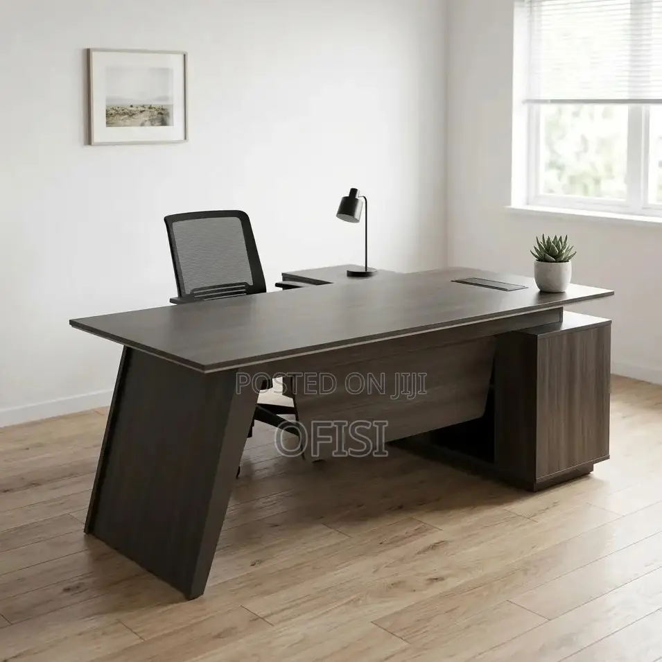 Office Desk; L-Shaped Boss Office Table - 1.8m