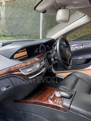 Mercedes-Benz S-Class 2012 Silver