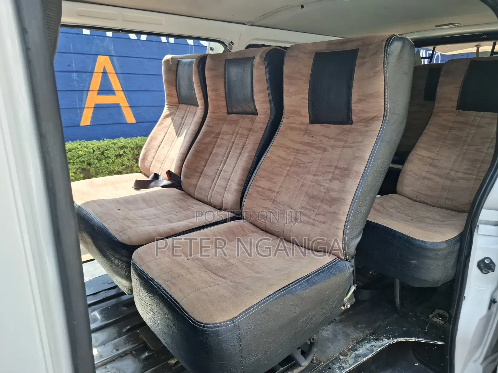 Toyota HiAce 2016 White