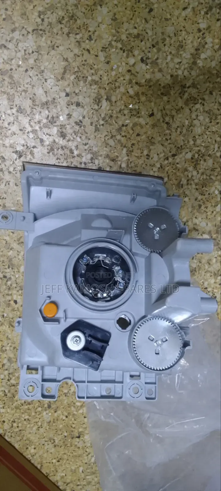 Variety of Headlight for All Vehicles Available