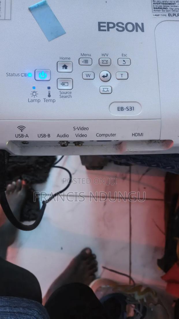 Epson EB-531 Projector - thumbnail 2
