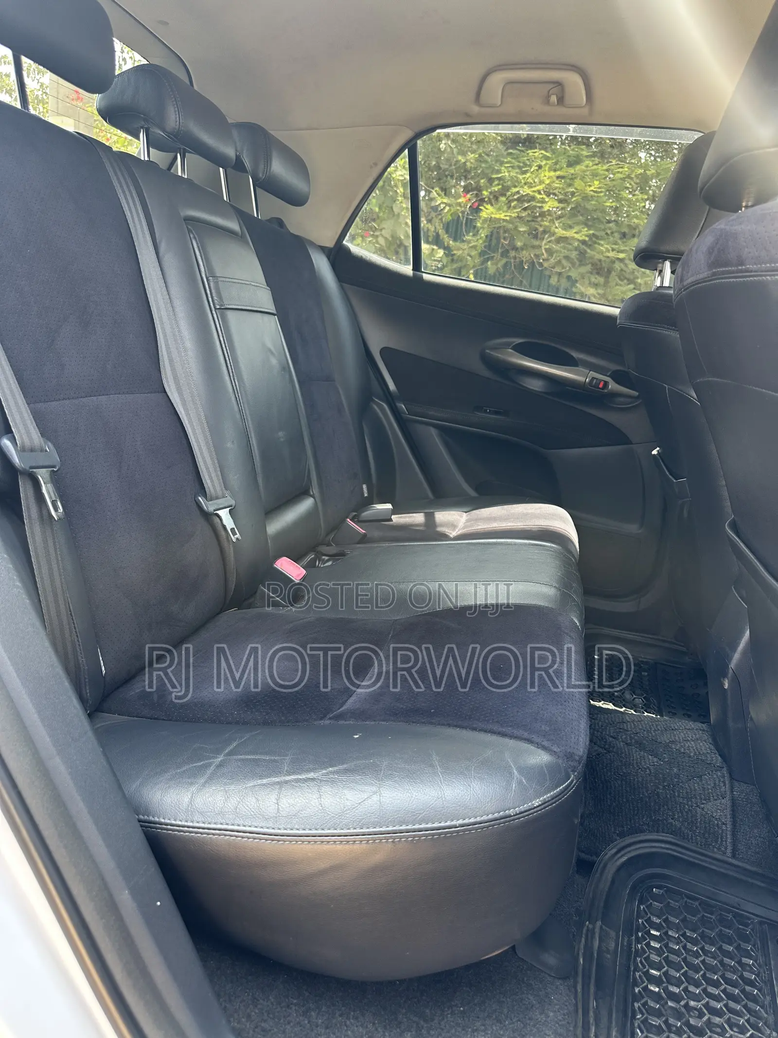 Toyota Blade 2009 Pearl