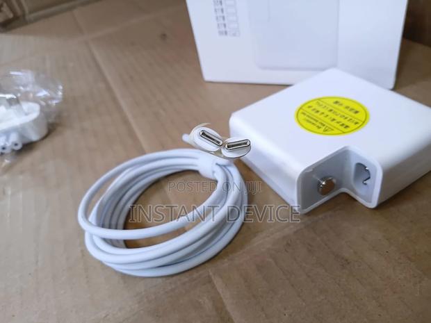 Apple USB-C 96W Power Adapter – MacBook Pro Fast Charger - thumbnail 2