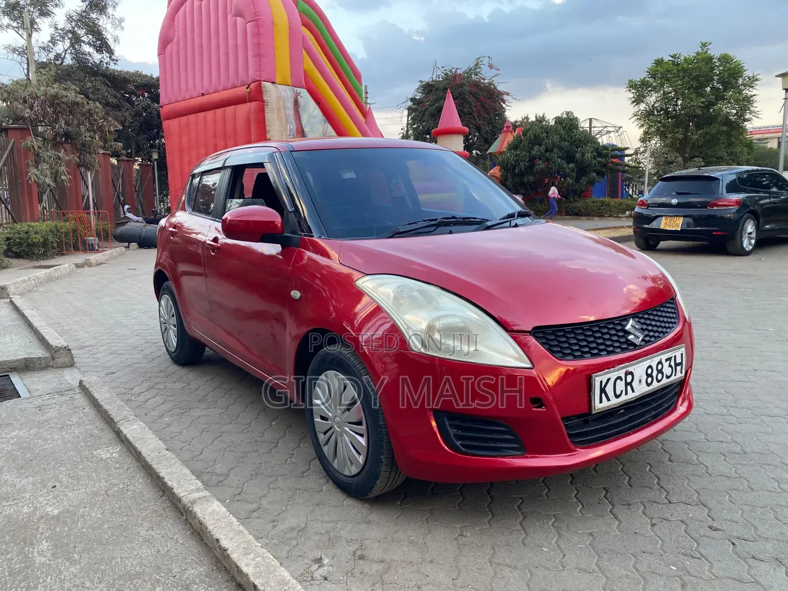Suzuki Swift 2011 Red