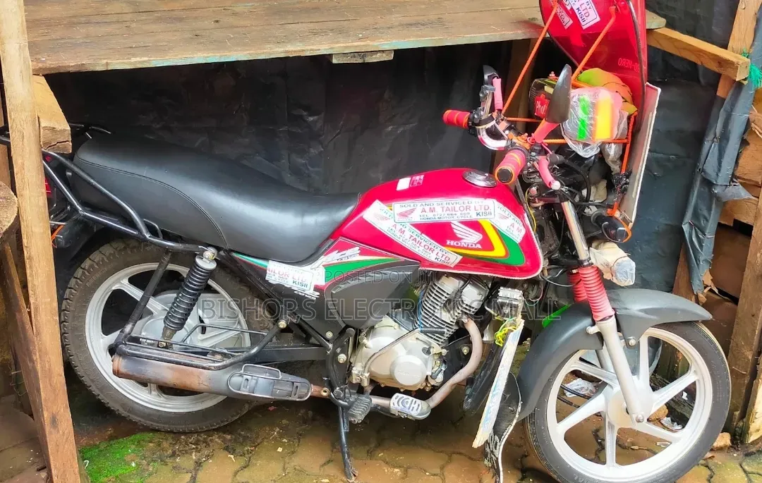 New Honda CB 2019 Red