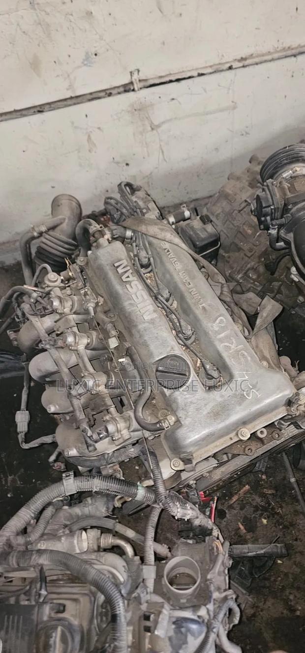 Sr18 Primer Nissan Complete Engine - thumbnail 3