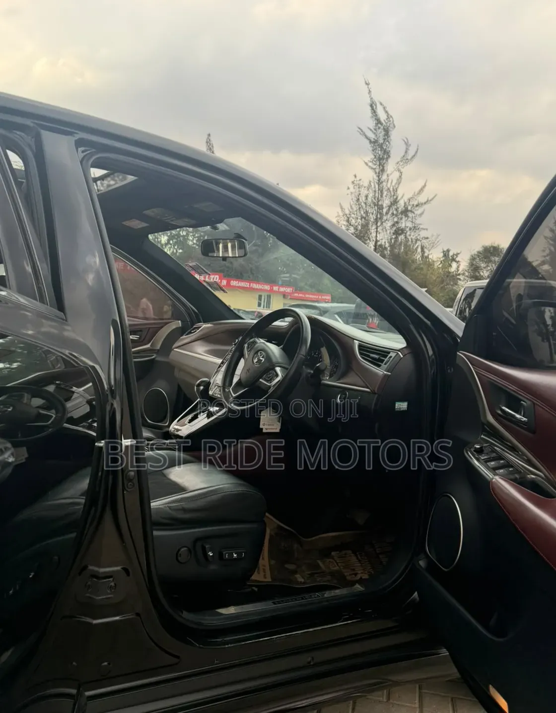 Toyota Harrier 2.0 2015 Black