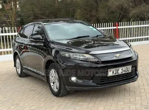 Toyota Harrier 2.0 2015 Black