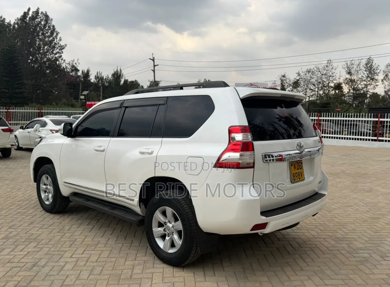 Toyota Land Cruiser Prado 2.7 VVT-i 2016 Pearl