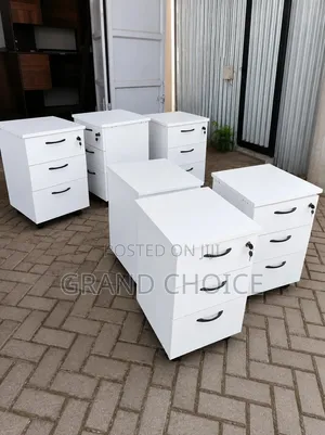 3 Drawer Mobile Office Pedestal Cabinet With Lock
