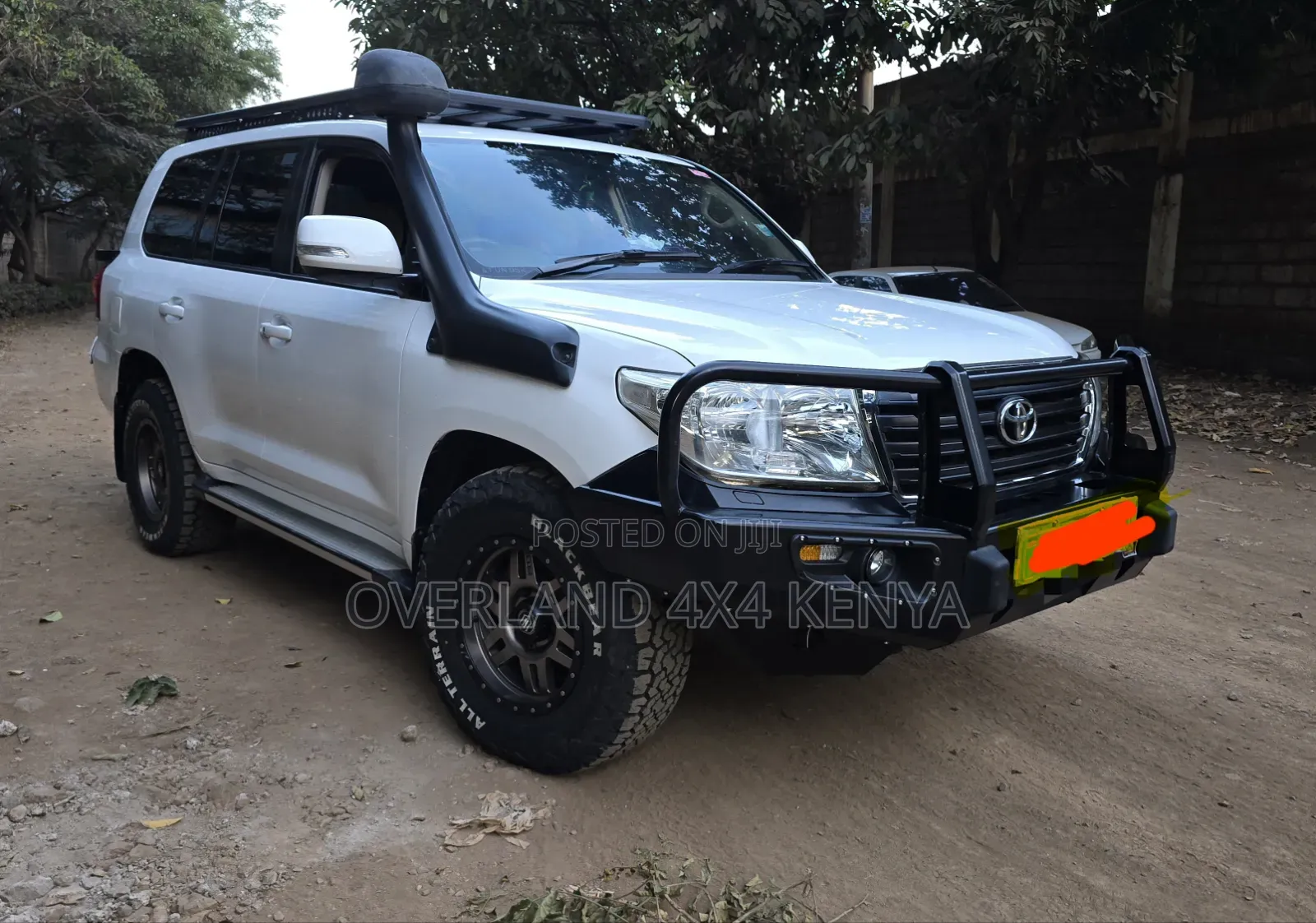 Toyota Land Cruiser 4.5 V8 GX-R 2012 White