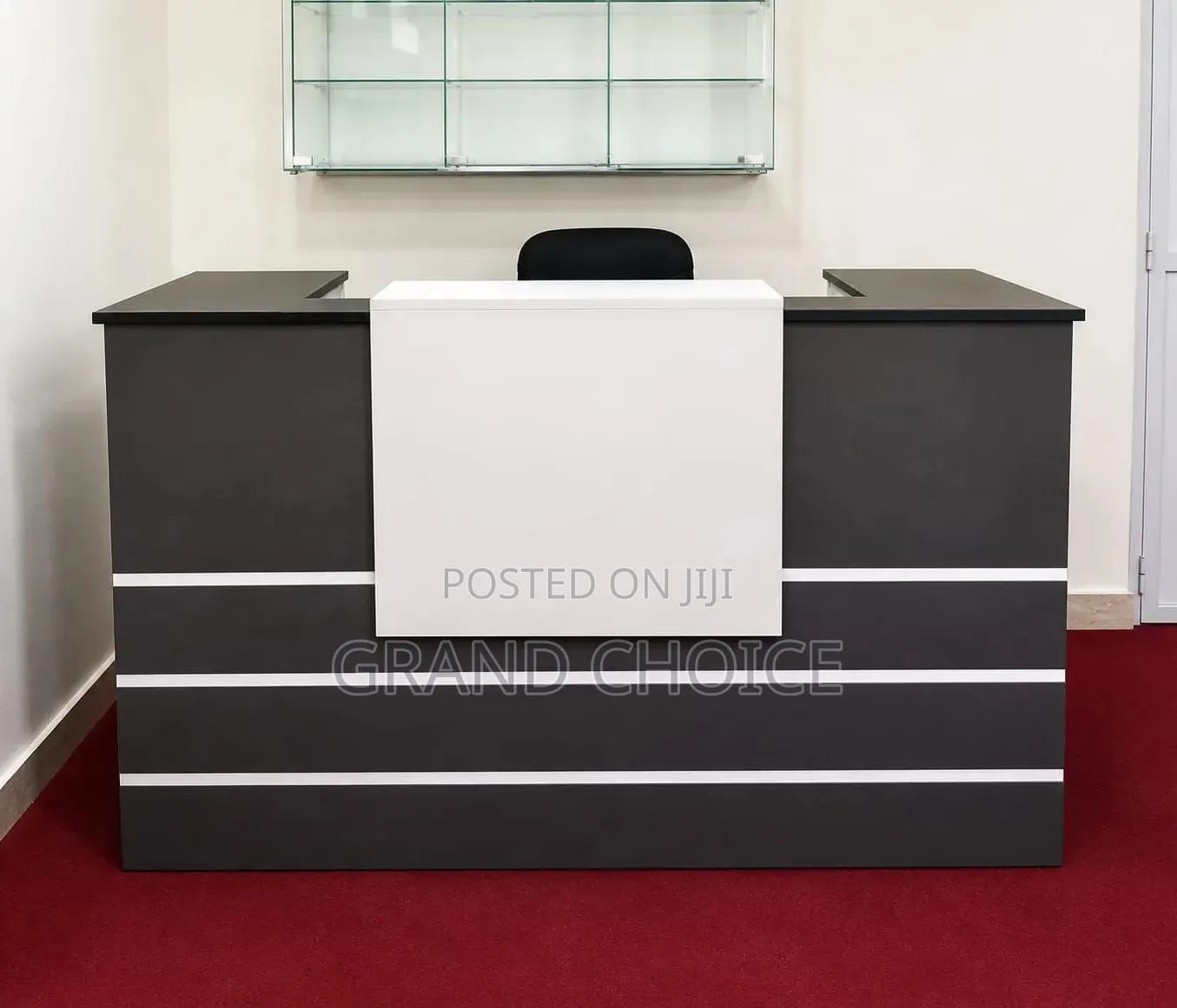 1.4M Modern Reception Desk