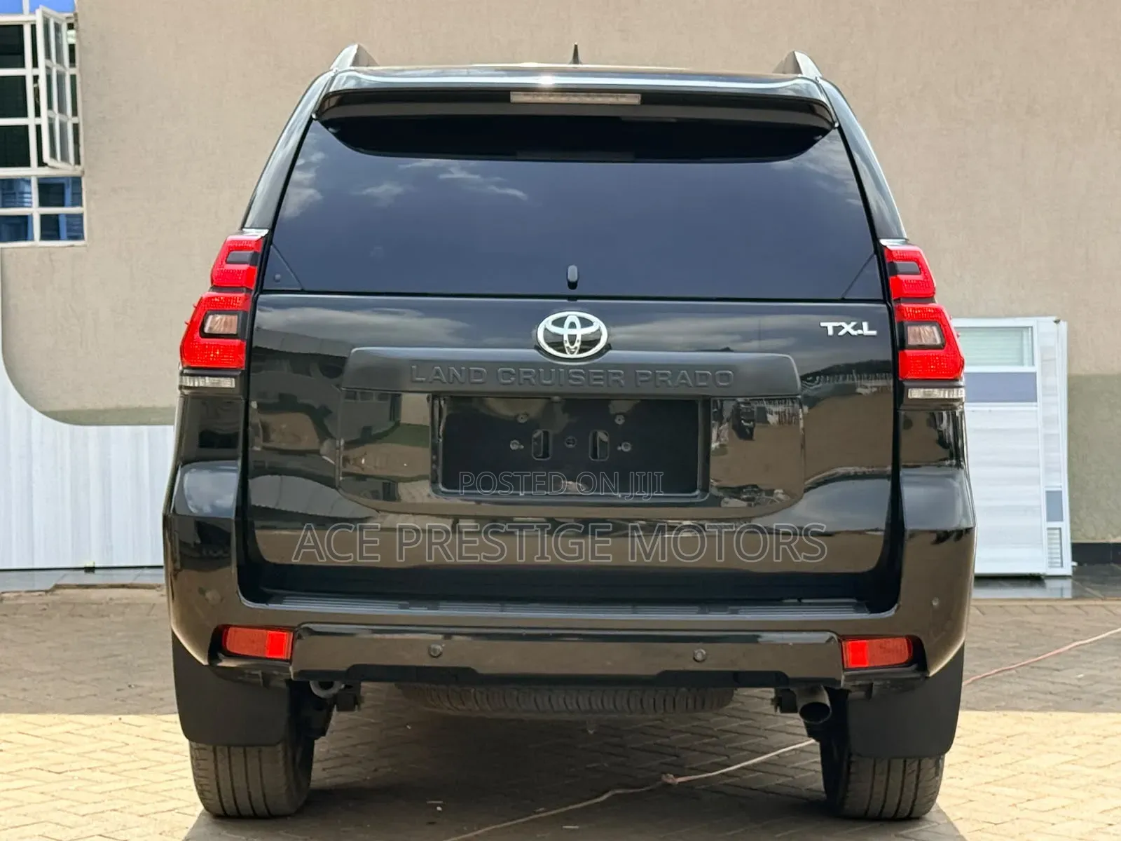 Toyota Land Cruiser Prado 2022 Black