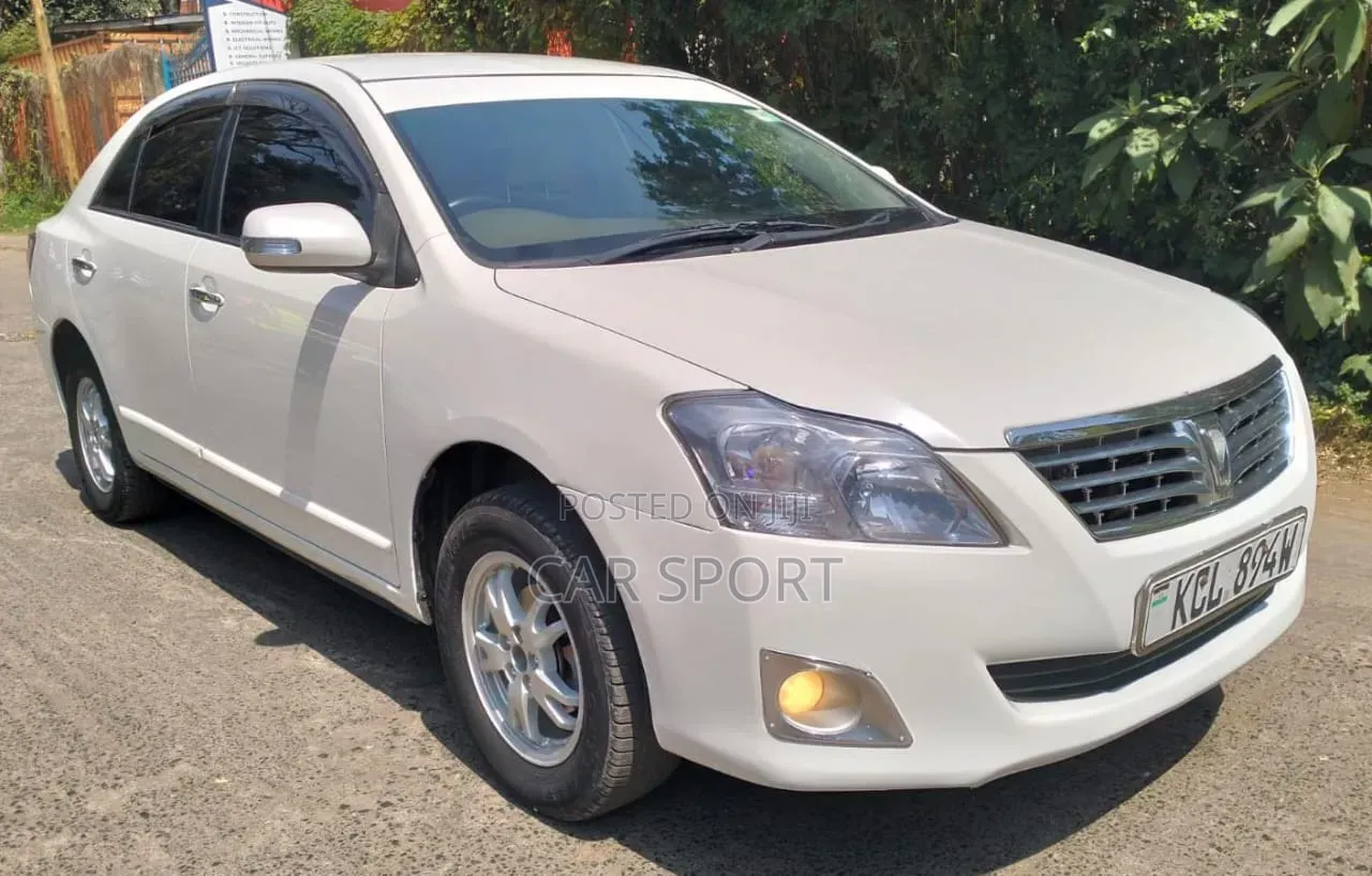Toyota Premio 2010 White