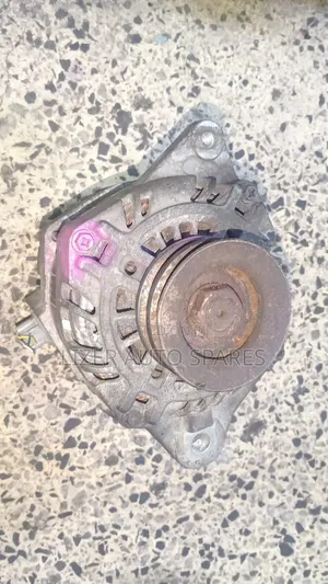 Alternator 4M41