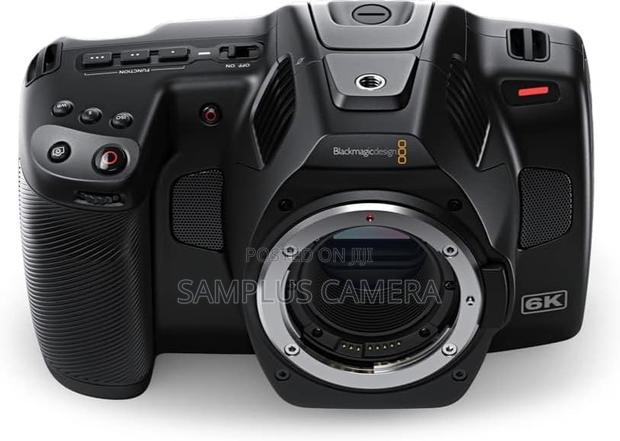 Blackmagic Design Pocket Cinema Camera Pro (Canon EF)