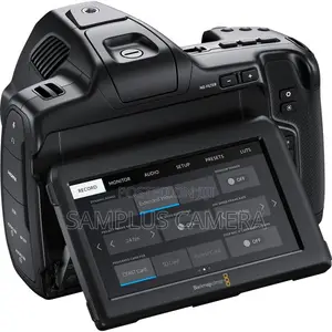 Blackmagic Design Pocket Cinema Camera Pro (Canon EF)