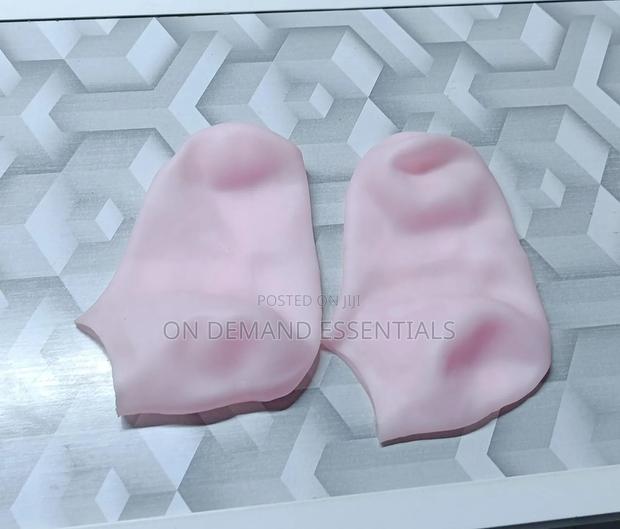 Silicone Moisture Gel Socks - thumbnail 2