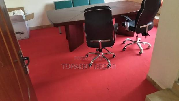 Office Floor Red Carpets