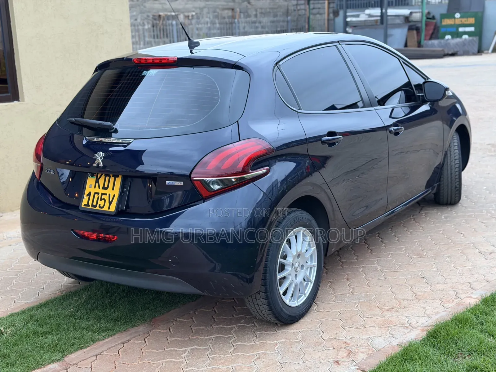 Peugeot 208 2018 Blue