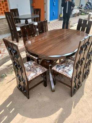 Dinning Table Six Sitter