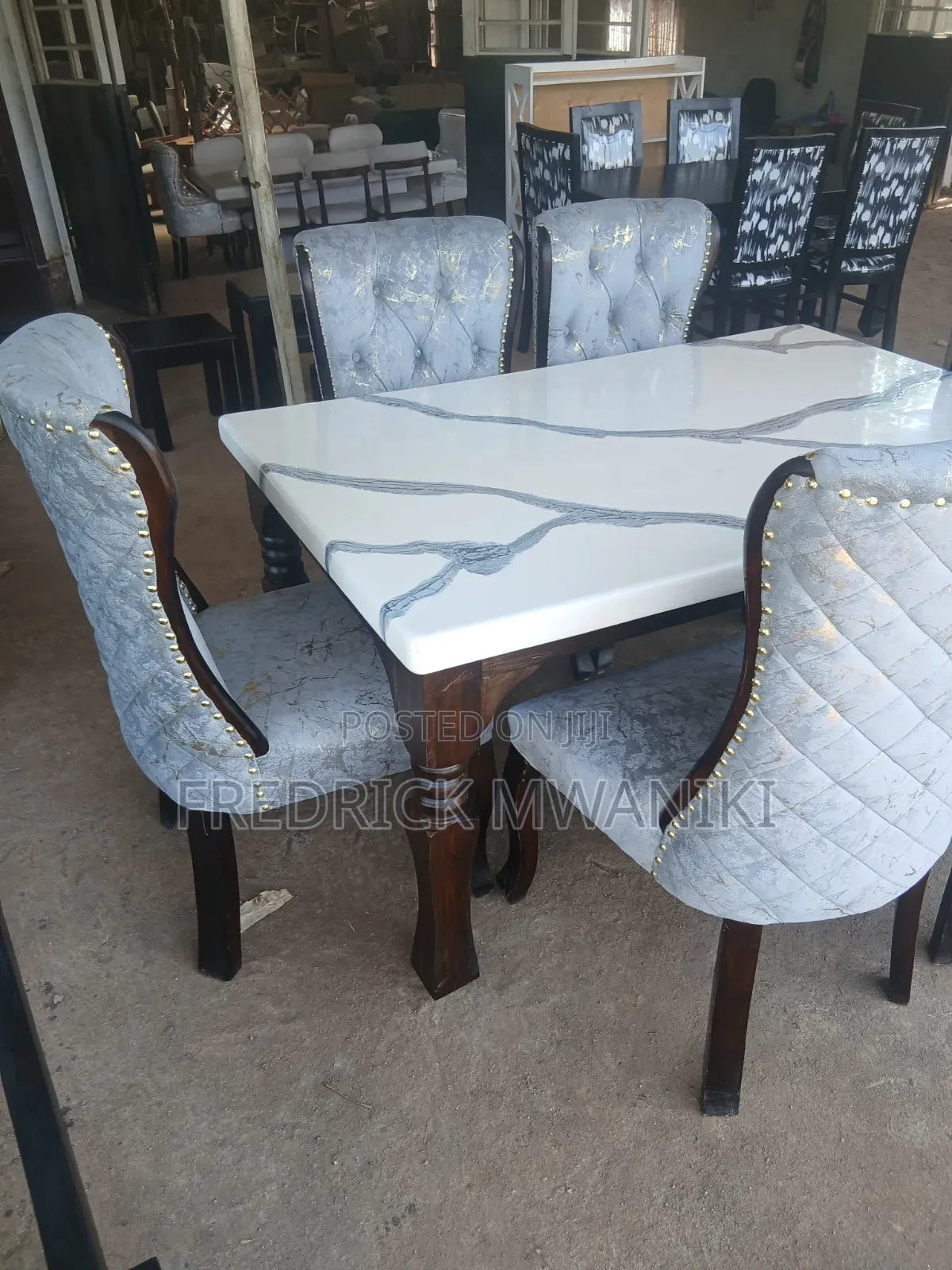 Dinning Table Six Sitter