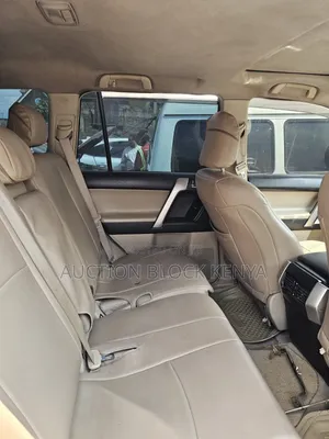 Toyota Land Cruiser Prado 2010 Brown