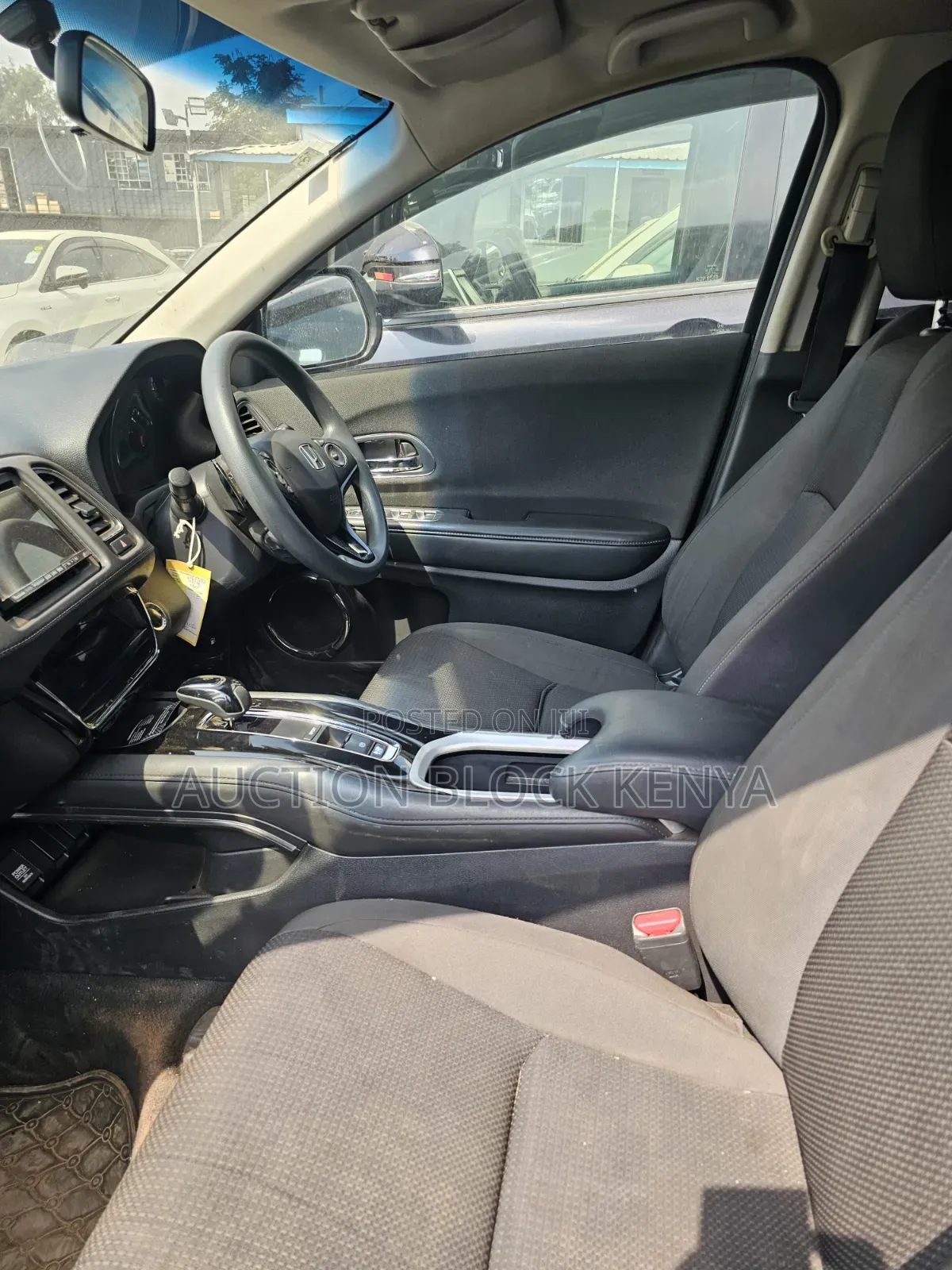 Honda Vezel 2019 Black