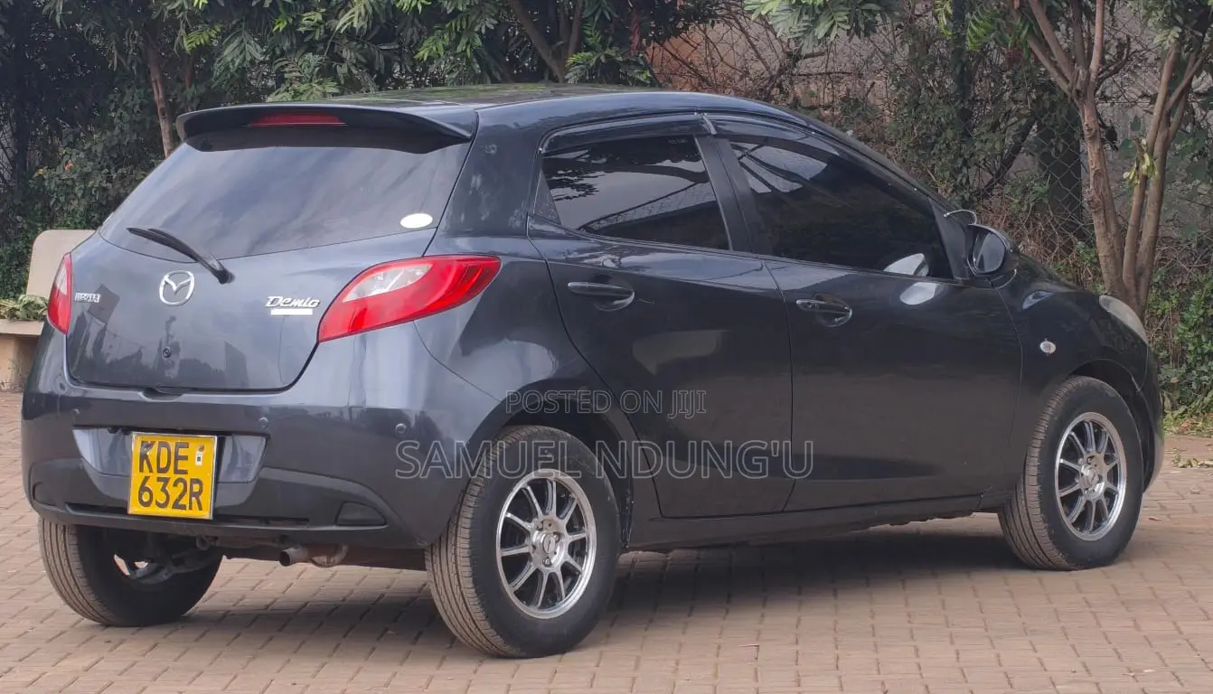 Mazda Demio 2014 Gray