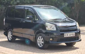 Toyota Noah 2008 Black