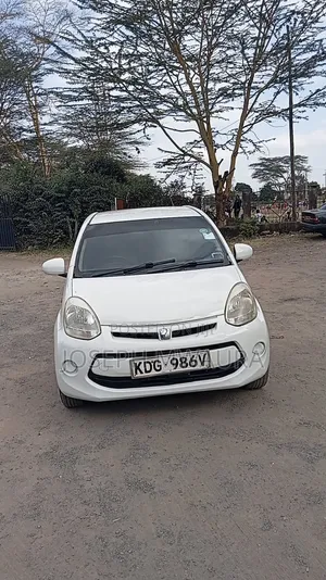 Toyota Passo 2014 Off white