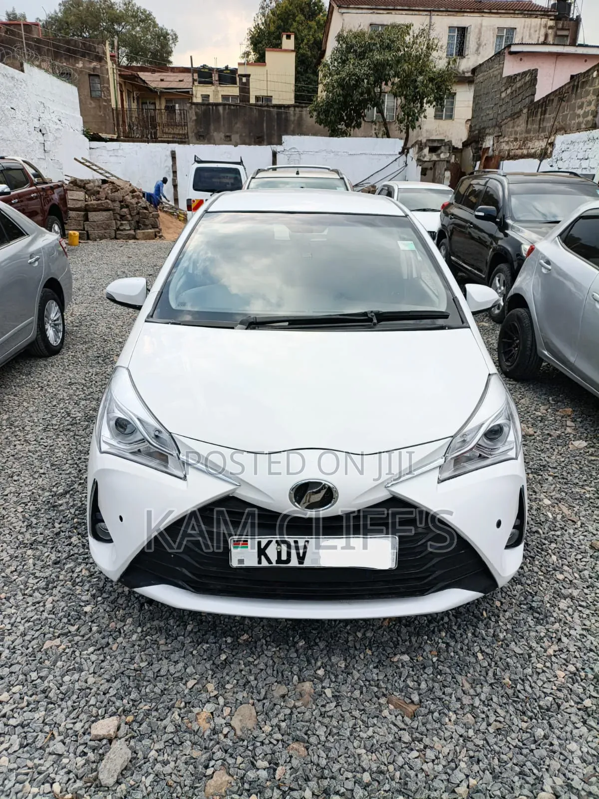 Toyota Vitz 2018