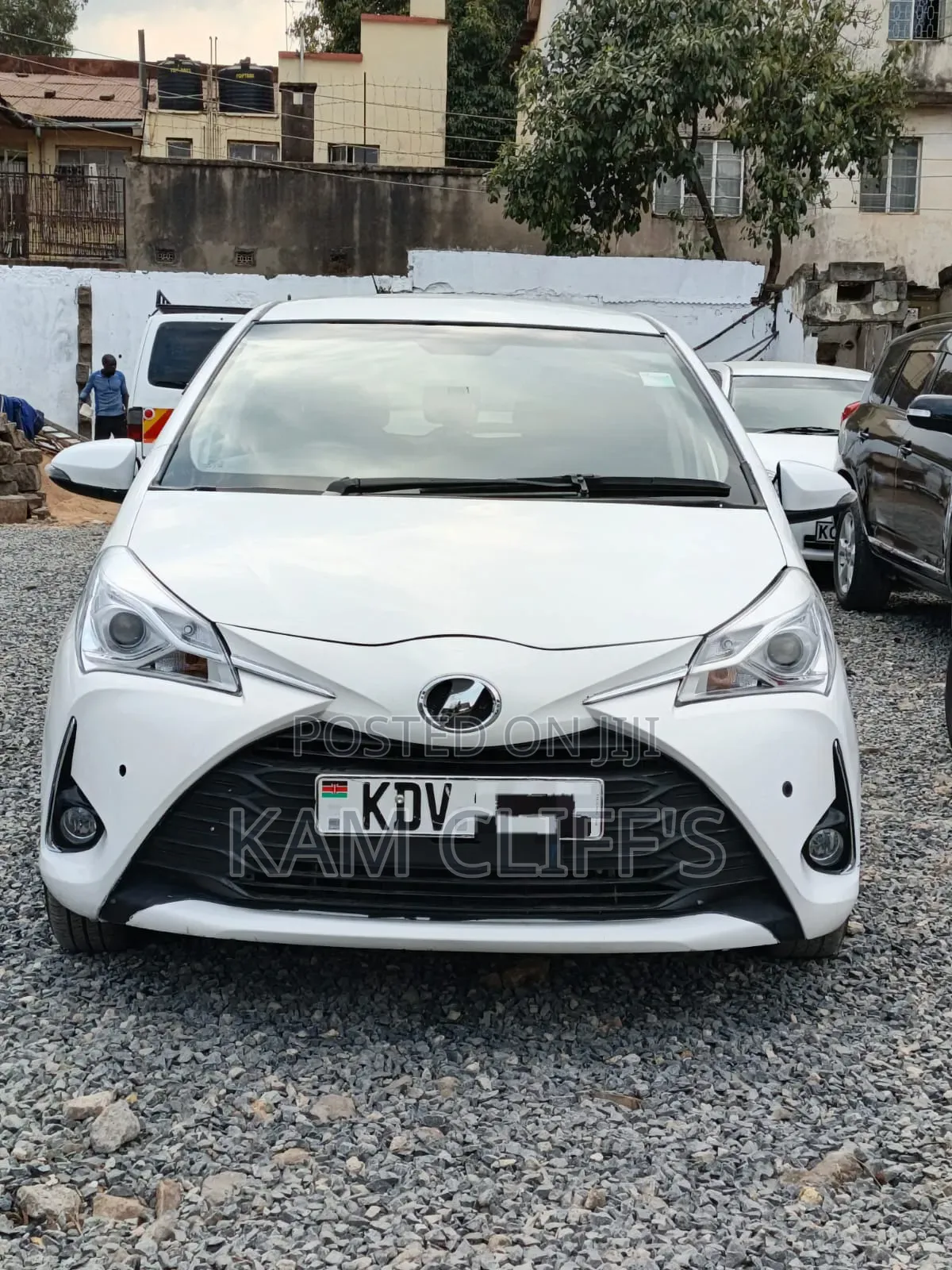 Toyota Vitz 2018
