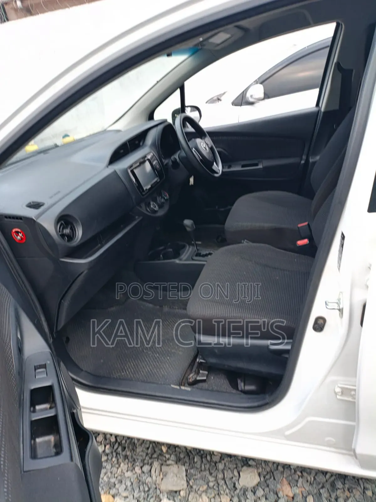 Toyota Vitz 2018