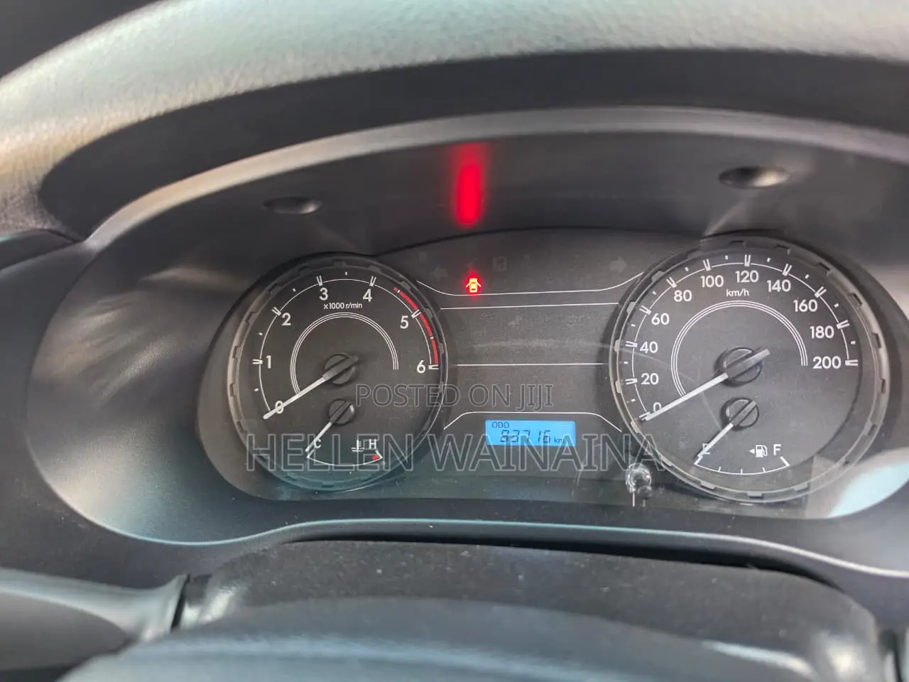 Toyota Hilux 2023 Gray