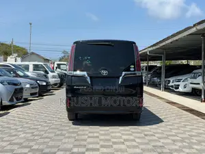 Toyota Esquire 2019 Black
