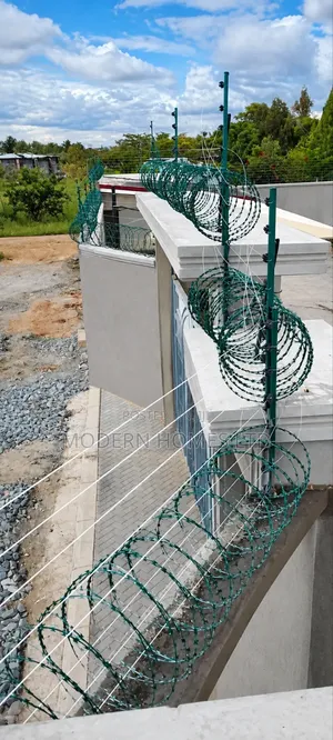 Fencing Solutions - All Types of Fences Supplied Installed