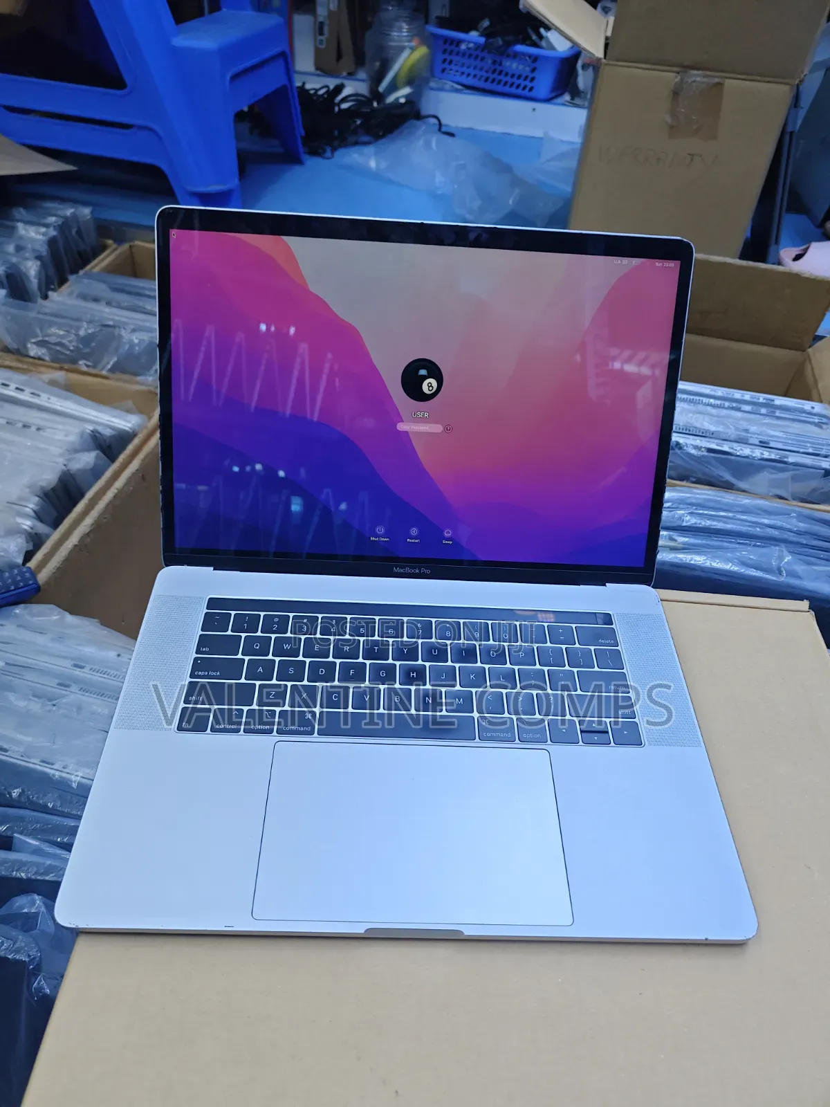 Laptop Apple MacBook Pro 2019 16GB Intel Core i7 SSD 512GB