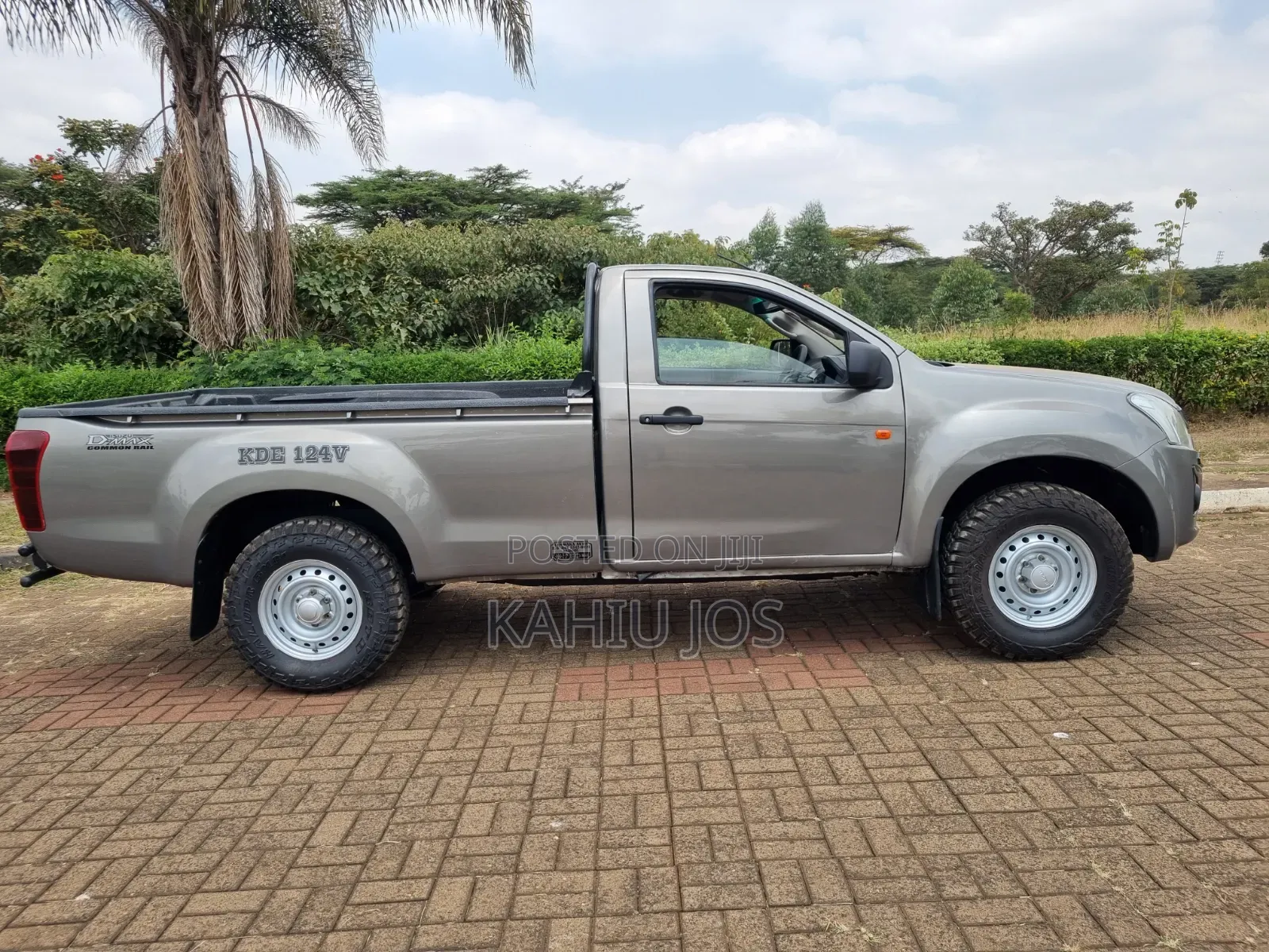 Isuzu D-MAX 2021 Gold