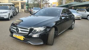Mercedes-Benz E200 2018 Black