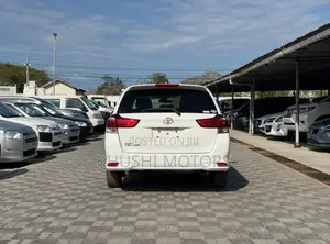 Toyota Corolla Fielder 2020 White