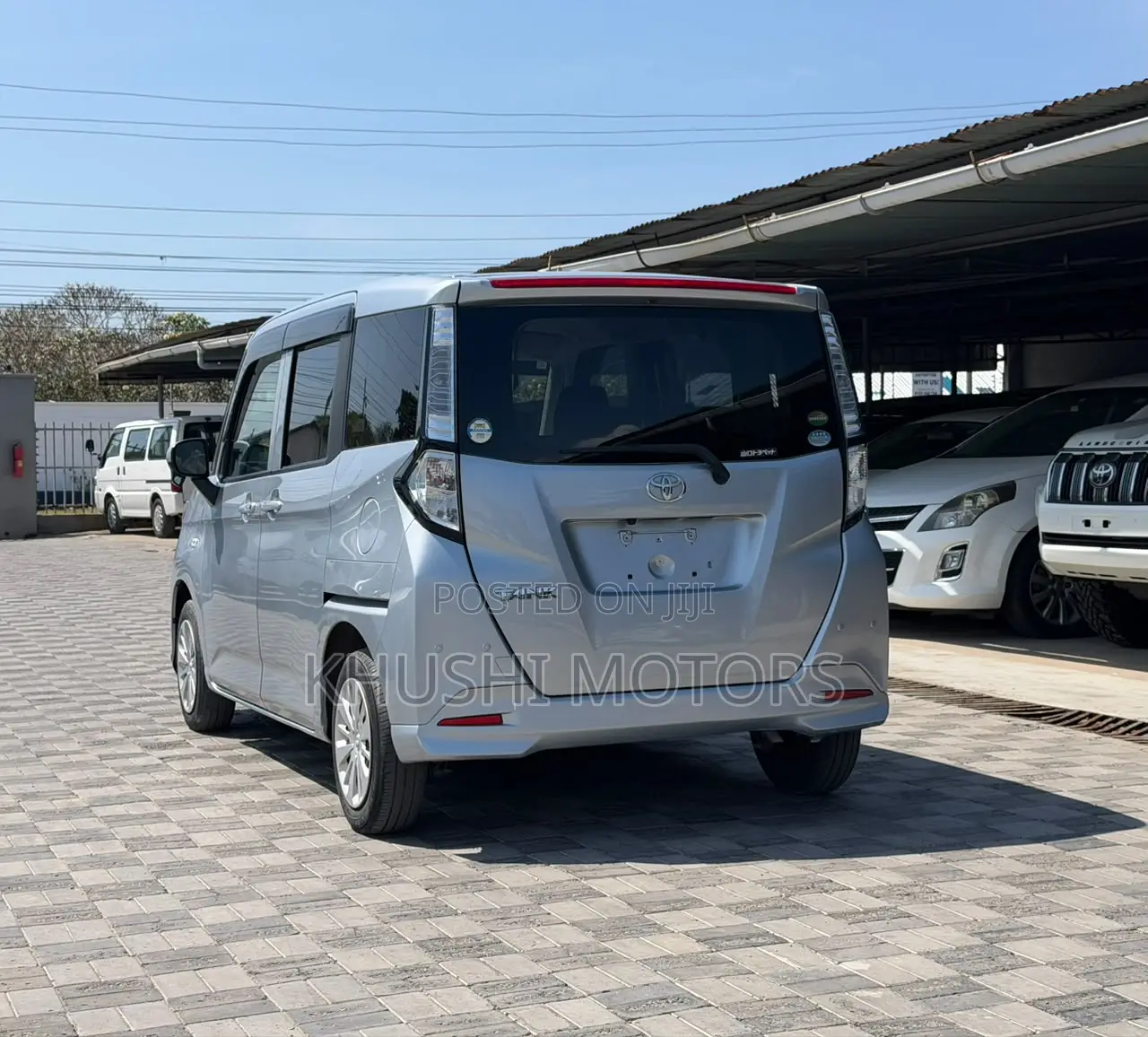 Toyota Tank 2019 Silver