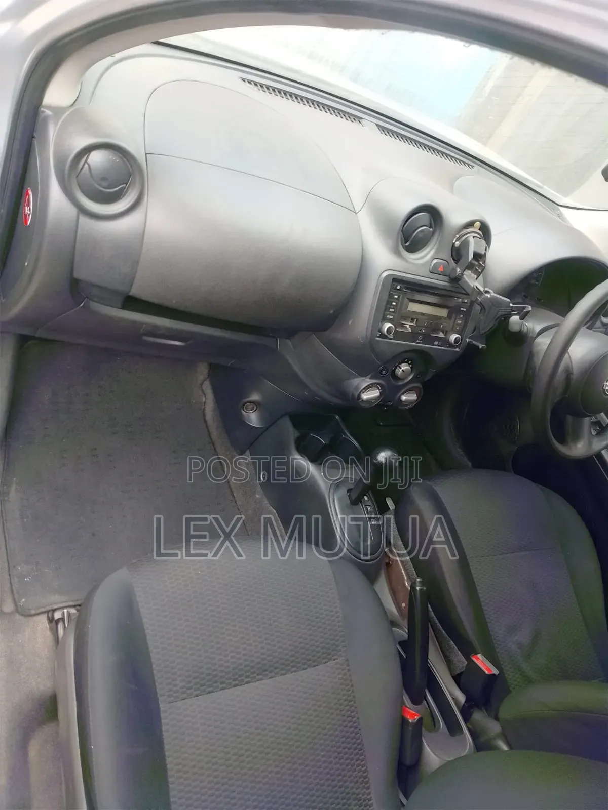 Nissan March 2013 Silver